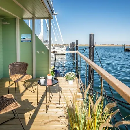 Hausboot Kegelrobbe Heiligenhafen