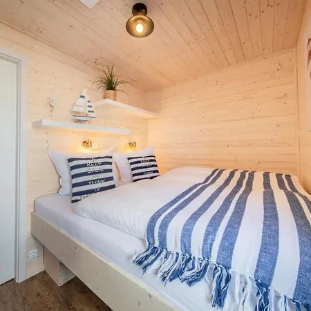 Hausboot Kegelrobbe Tatil Evi
